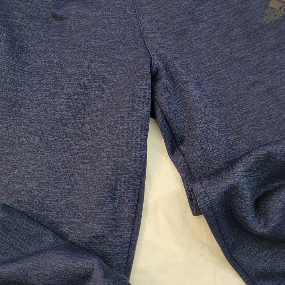 Adidas Sweatpants – Soft & Comfortable – Classic Athletic Fit Size L